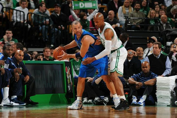 吸引两侧夹 吸引两侧夹