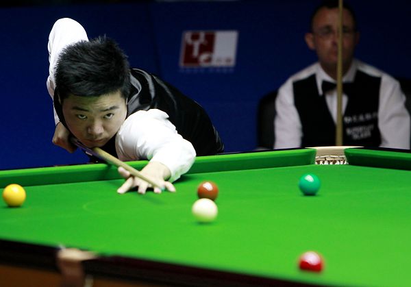 轻松开玩